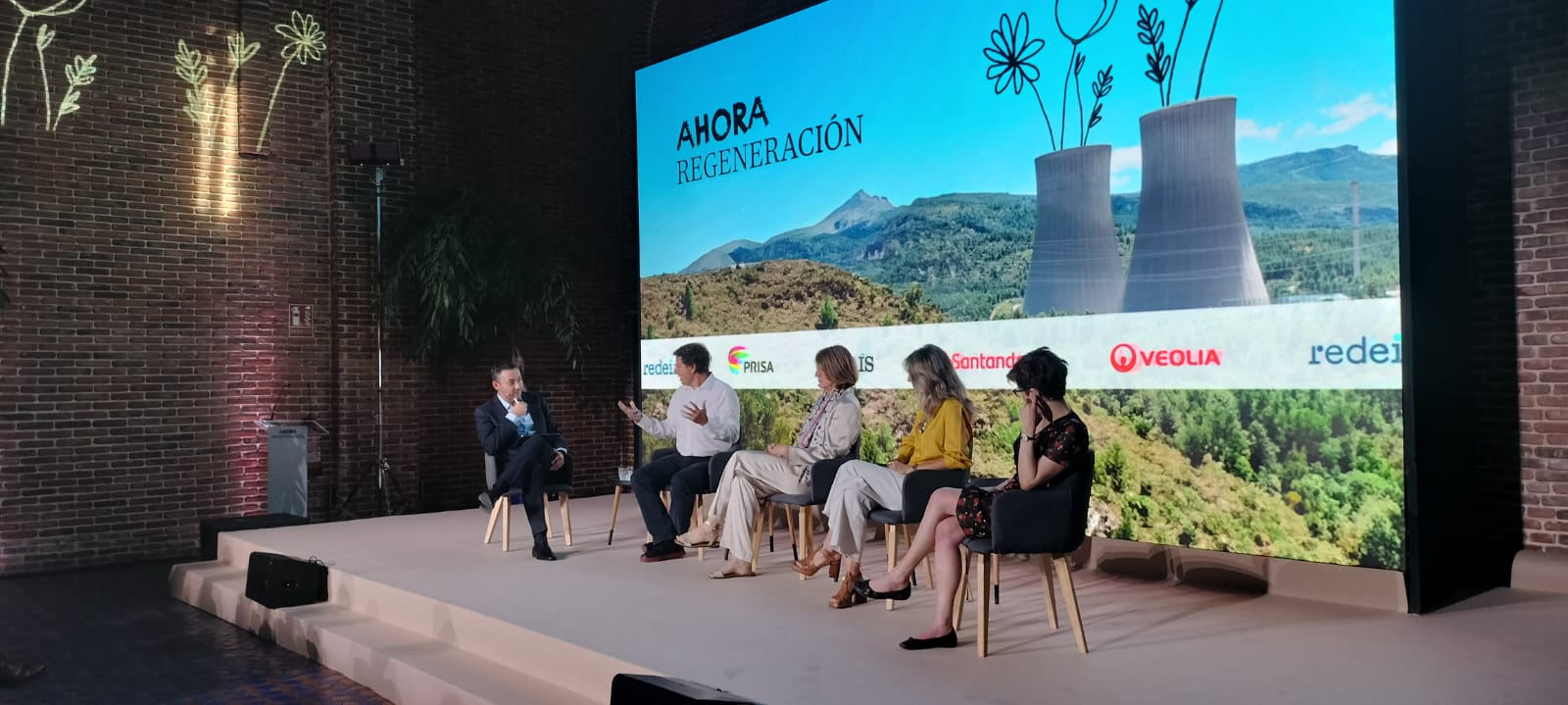 Marilles at the Ahora Regeneración meeting 