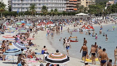 Marilles Fundation - La mar Balear ‘bull’ a una temperatura rècord de més de 30 graus