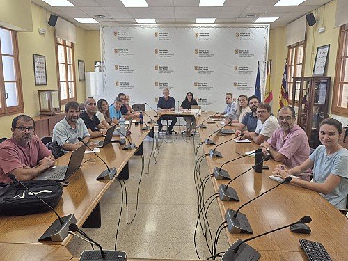 Marilles Fundation - Las conclusiones de las Jornadas de Biodiversidad se incluyen en el Plan de Acción para la Conservación de tiburones y rayas del Gobierno Balear